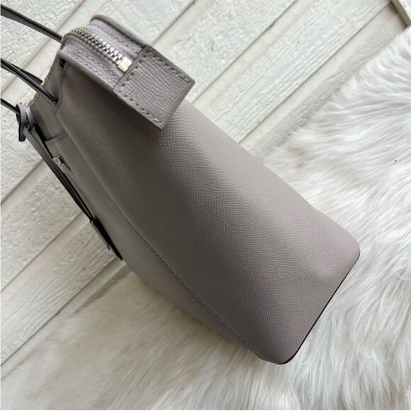 MICHAEL KORS Grey XL Voyager Jet Set Raven Selma Laptop Work Shoulder Bag - Picture 10 of 14